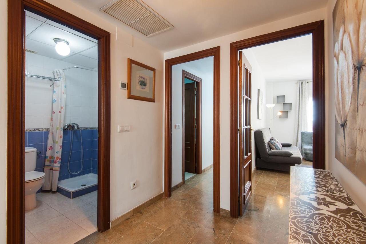 Center Apartment 2Bed 2B Aircon Wif And Parking Free Málaga Eksteriør billede