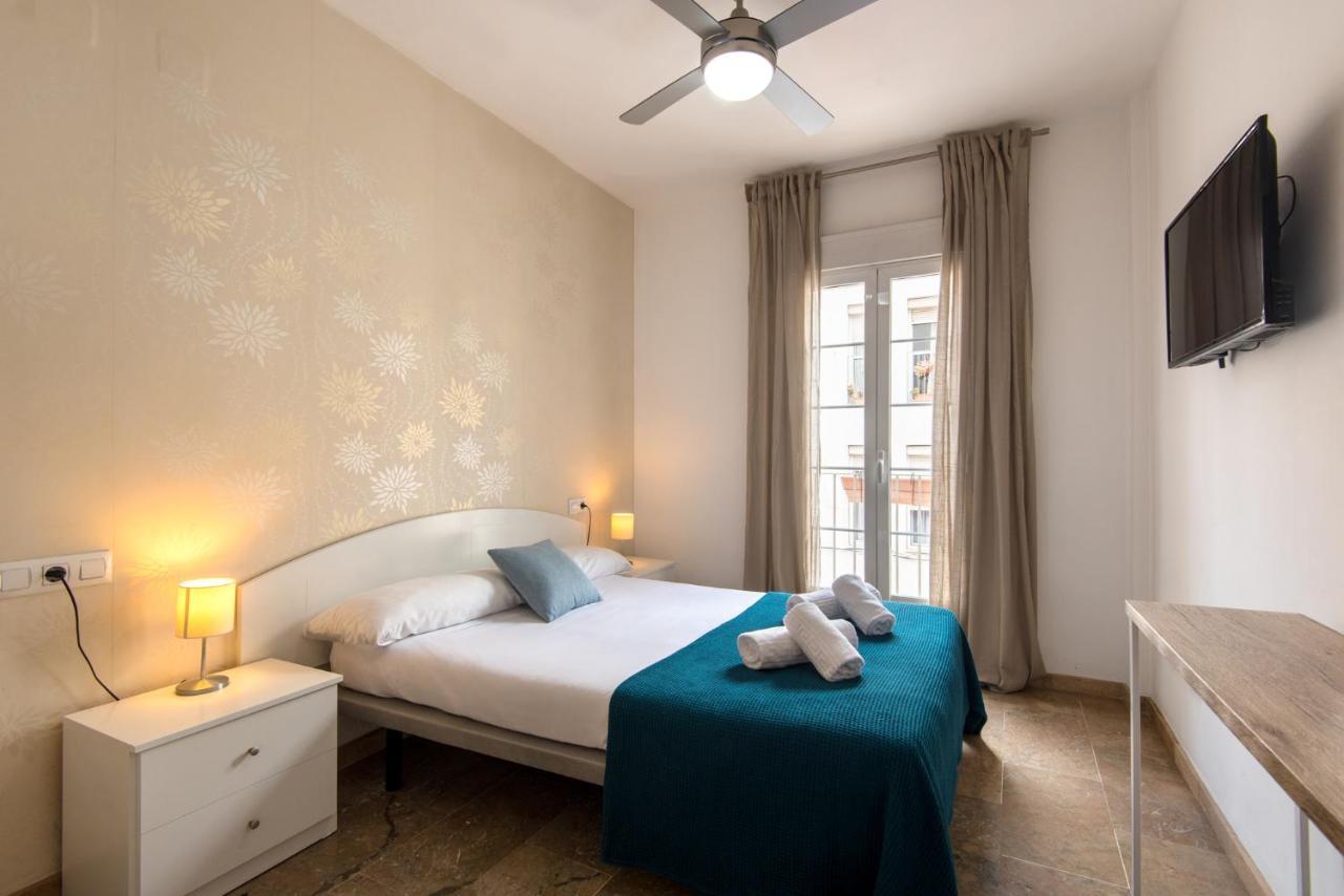 Center Apartment 2Bed 2B Aircon Wif And Parking Free Málaga Eksteriør billede