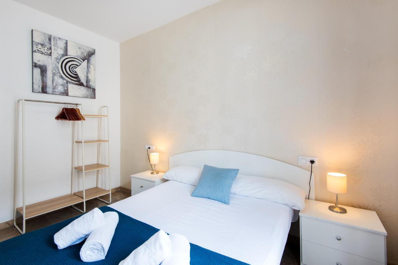 Center Apartment 2Bed 2B Aircon Wif And Parking Free Málaga Eksteriør billede