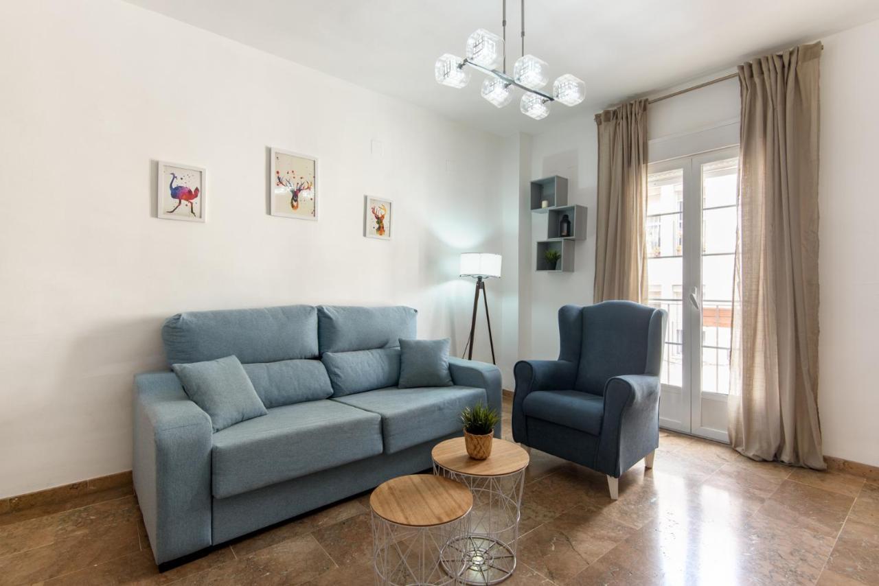 Center Apartment 2Bed 2B Aircon Wif And Parking Free Málaga Eksteriør billede