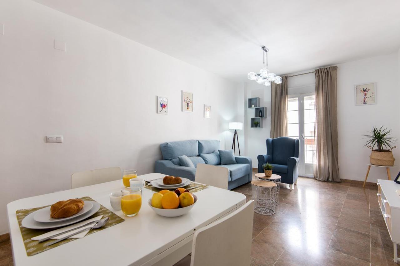 Center Apartment 2Bed 2B Aircon Wif And Parking Free Málaga Eksteriør billede
