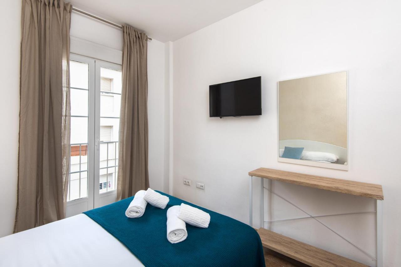 Center Apartment 2Bed 2B Aircon Wif And Parking Free Málaga Eksteriør billede